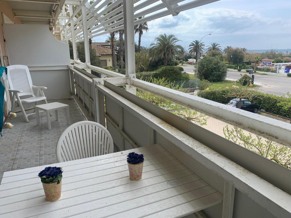 Casa Sul Mare- House On The Sea- Versilia Marina di Pietrasanta Zewnętrze zdjęcie