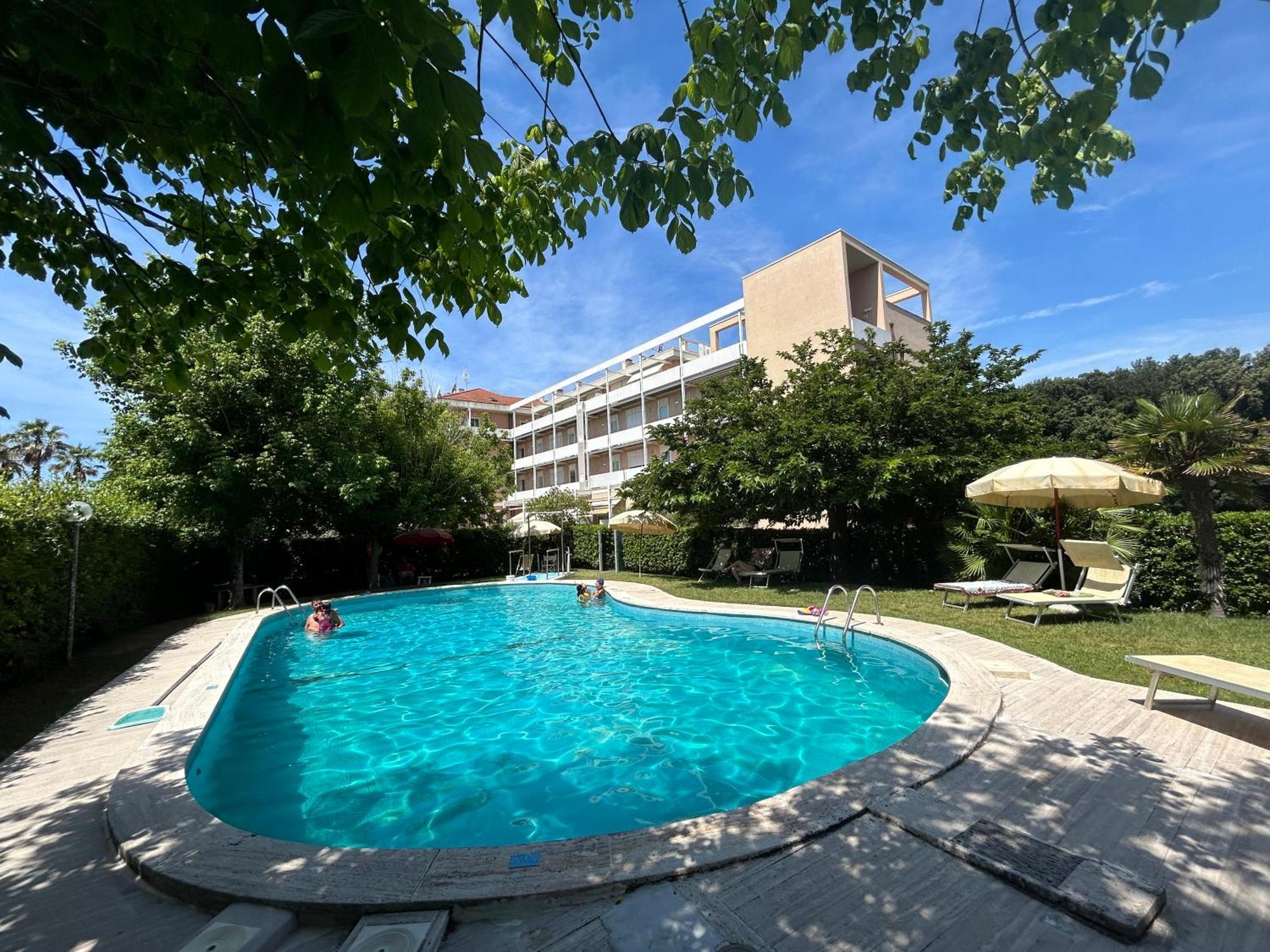 Casa Sul Mare- House On The Sea- Versilia Marina di Pietrasanta Zewnętrze zdjęcie